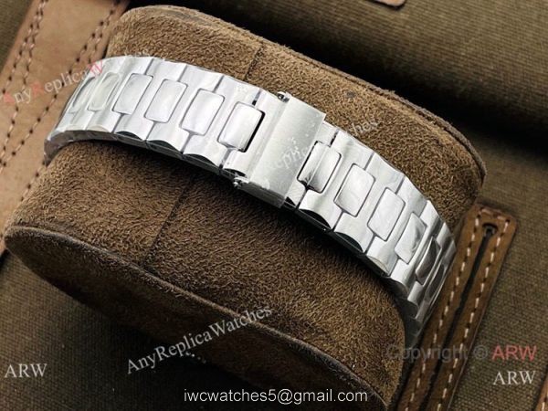(PF Factory) Swiss AAA Replica Patek Philippe Nautilus Moon phase Watch Stainless Steel