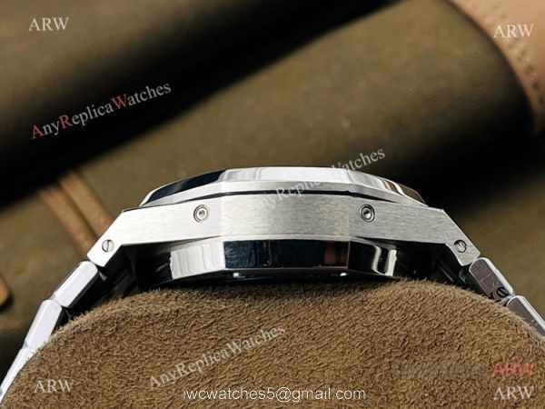 TW factory Swiss Copy Audemars Piguet Annual Calendar Moonphase Watch 41mm Panda Dial