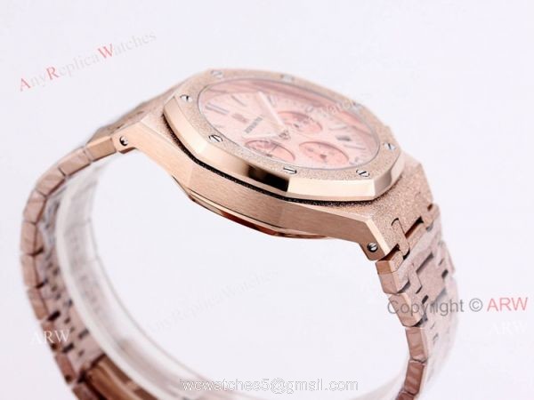 New Audemars Piguet Royal Oak Quartz Copy Watch Best AP Frosted Gold Watch 41mm