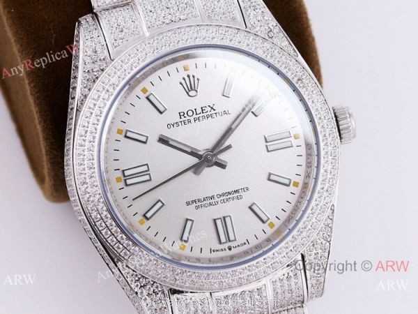 Swiss Quality Iced Out Rolex Oyster Perpetual 41mm Watch Full Diamond Case Silver Dial