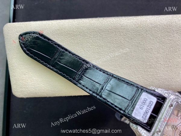Swiss Quality Iced Out Cartier Santos De Watch Sapphire Crystal