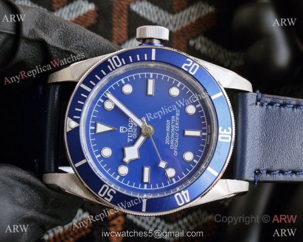 Vintage Tudor Heritage Watch Stainless Steel Blue Dial Automatic 42mm