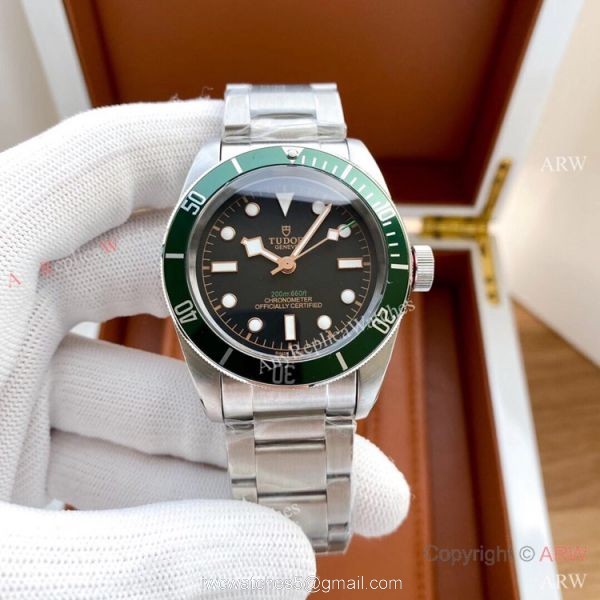 Tudor Heritage Watches Two Tone Caase AAA Replica
