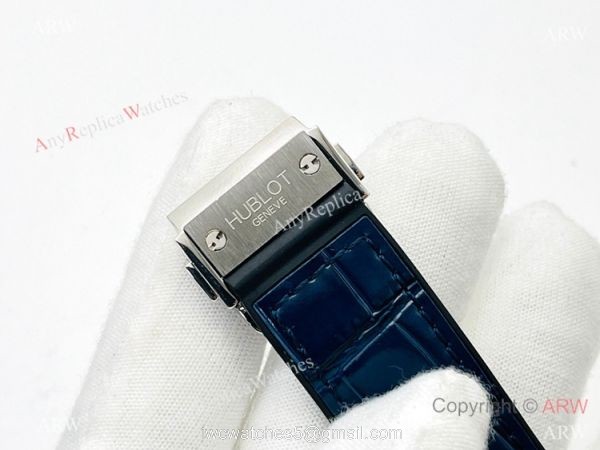 HB Factory V3 version Hublot Classic Fusion Swiss Hub1213 Watch Iced Out Silver Case Blue Dial