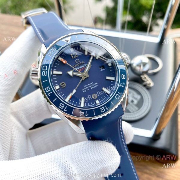 Replica Omega Seamaster Planet Ocean GMT Rubber Band Watches SWISS GRADE CASE