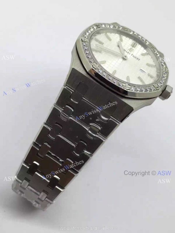 Copy Swiss Audemars Piguet Royal Oak Diamond Bezel Watch SS White Dial