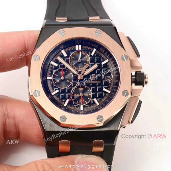 Replicas Audemars Piguet Royal Oak Offshore 44mm Watch Dark Blue Face