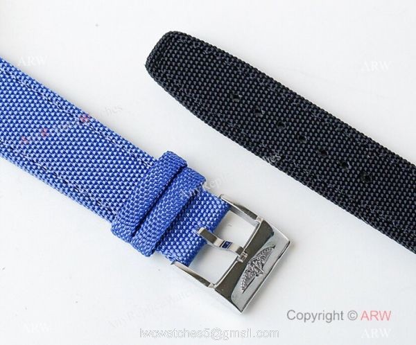 Swiss Copy Breitling Superocean II Sapphire Glass Watch Silver Case Blue Face