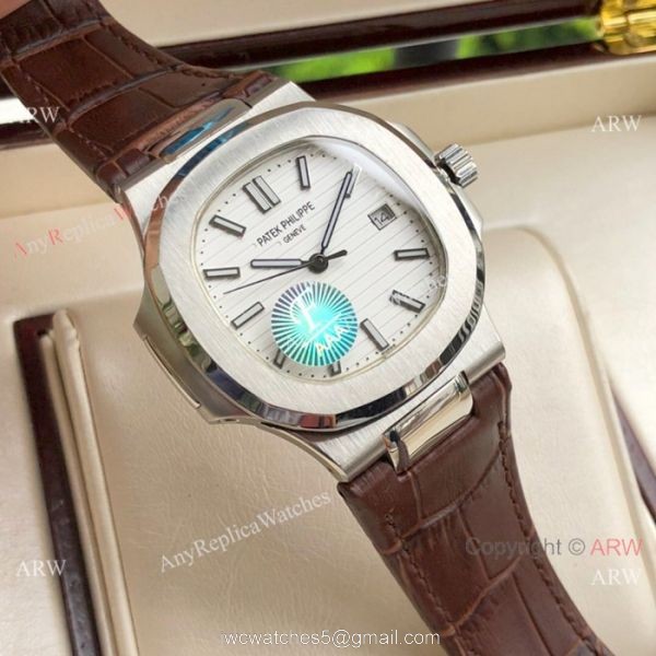 Swiss Replica Patek Philippe Nautilus 5711 watch Blue Dial Diamond Bezel