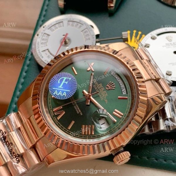 Copy Rolex Day Date 2 41mm watches Rose Gold President White Dial