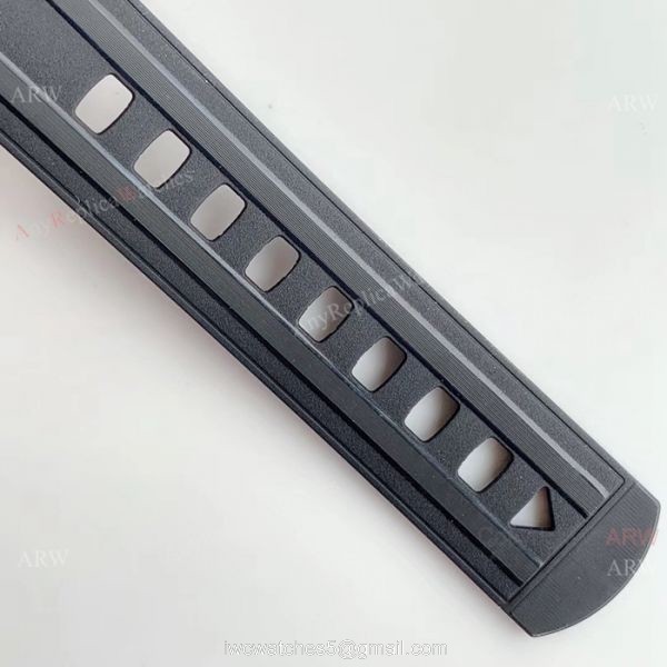 (OM Factory)Omega Seamaster 300 Replica Watch Black Rubber Strap Omega 8800 Movement