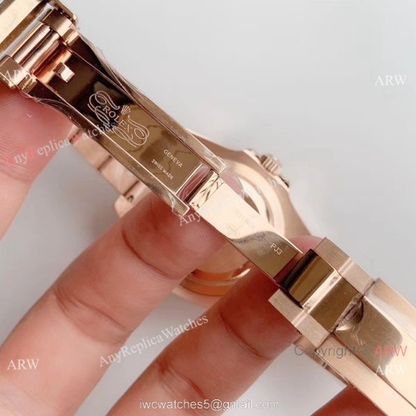 Noob Factory Replica Watches Rolex GMT-Master II Rose Gold watch