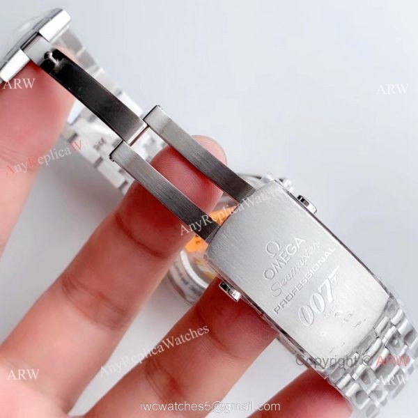 (OM)Omega Commanders 007 James Bond Watch Replica Swiss 2507 Movement