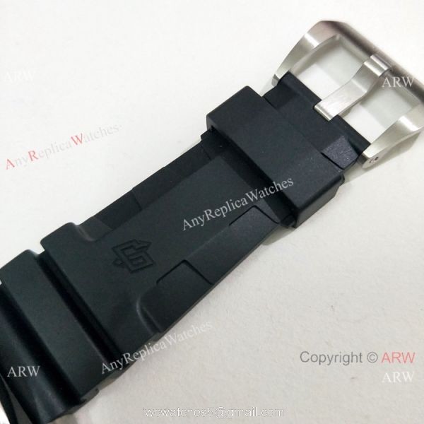 2019 Replica Panerai Submersible Rubber Strap PAM193 Watch Green Markers