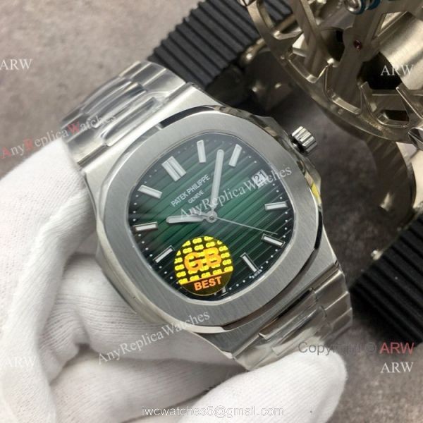 Swiss Replica Patek Philippe Nautilus Green Dial Watch GB Factory