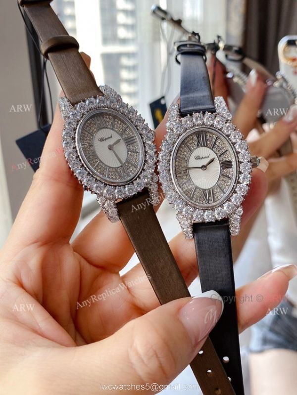 High Quality Replica Ladies Chopard LHeure Du Diamant Medium Oval Watch With Diamonds