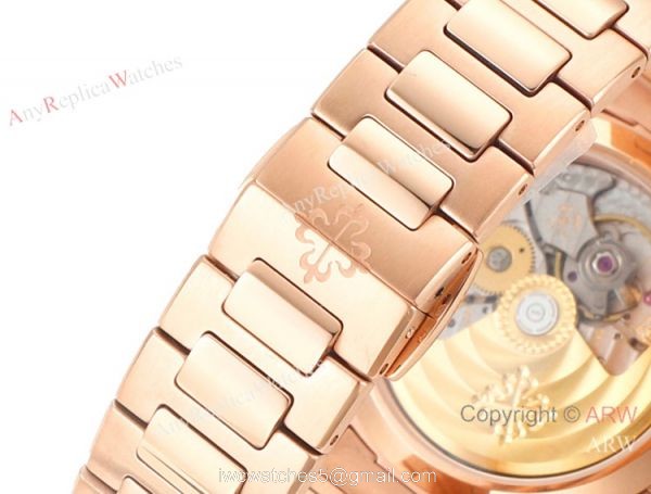 Swiss Cal.324 SC Patek Philippe Nautilus Watches Diamond Bezel Green Dial for Women
