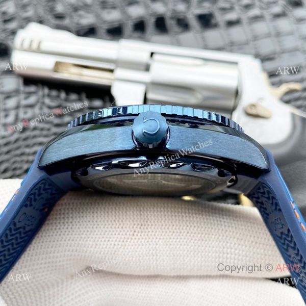 Faux Omega Seamaster Planet Ocean GMT Watches Blue Case