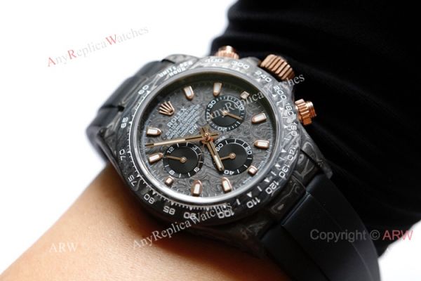 Swiss Grade 1 Replica Rolex Daytona Rubber Band Carbon Fiber Watch