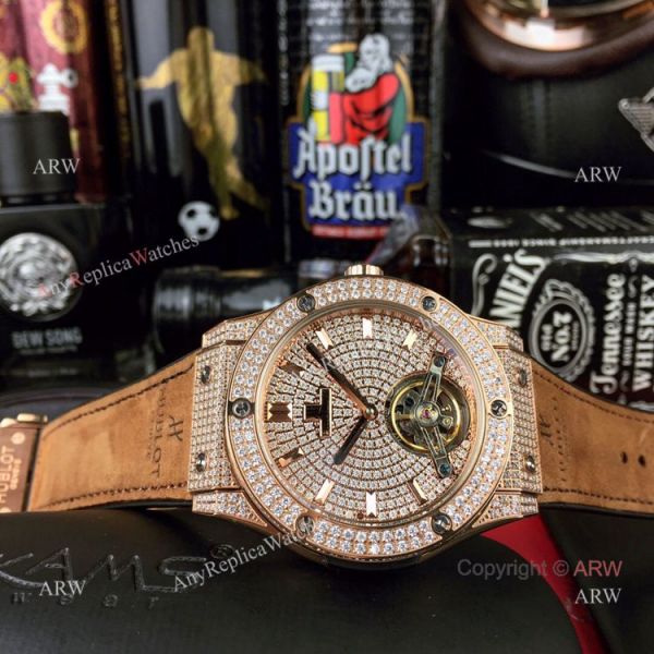 Iced Out Hublot Classic Fusion Watch Replica Rose Gold Gray Gummy Strap