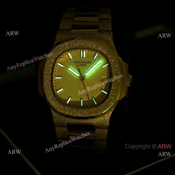 Best Clone Patek Philippe Nautilus Frosted Rose Gold Watches 40mm