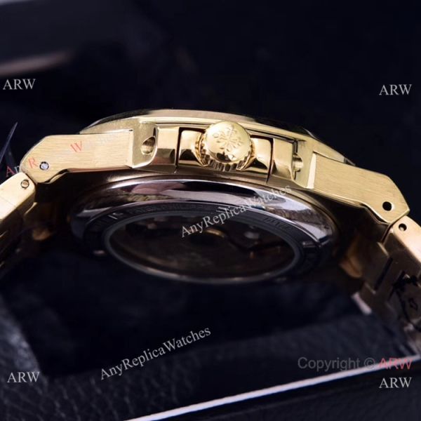 Clone Patek Philippe Nautilus Gold Tattoo Wrist Malachite Green Dial